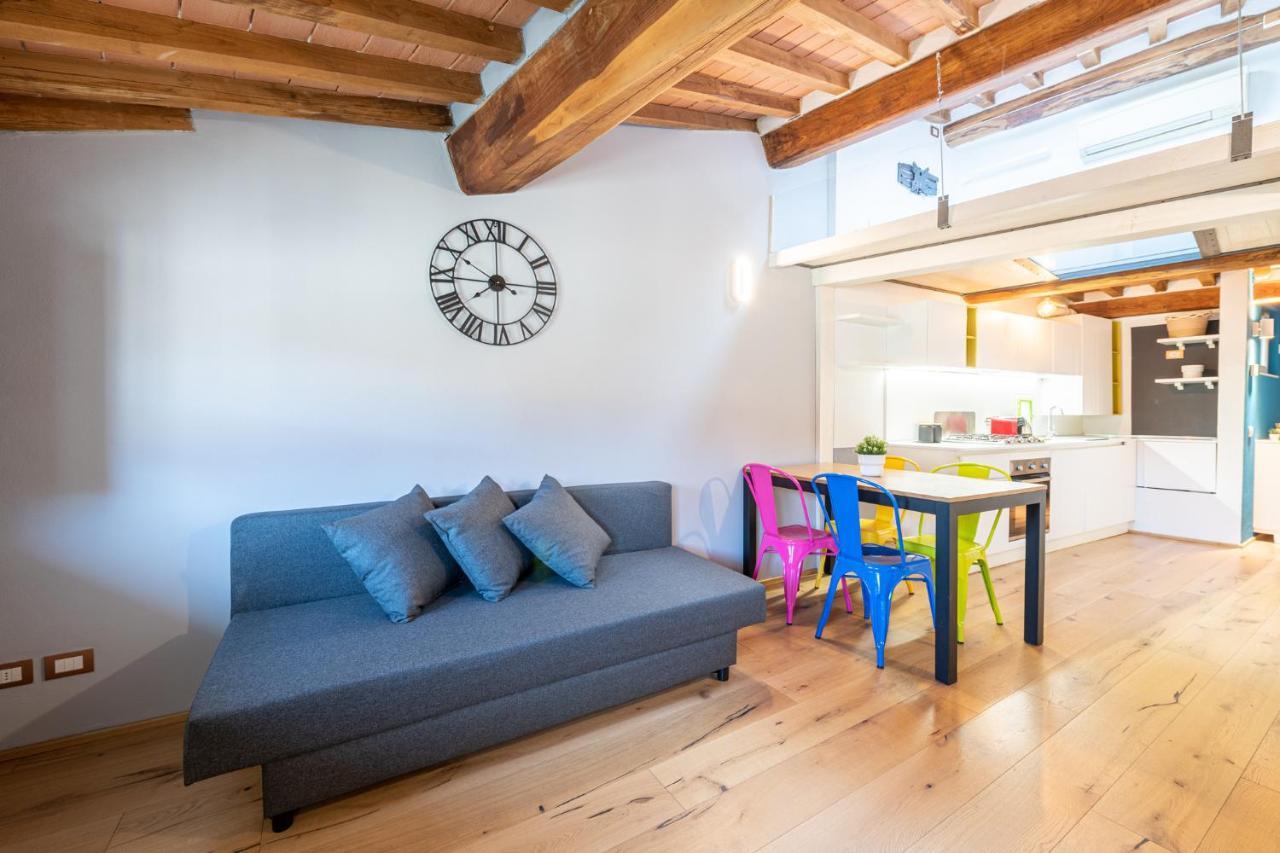 לוקה Casa San Paolino Dentro Le MuraElegant Flat Wifi E Selfcheckin מראה חיצוני תמונה