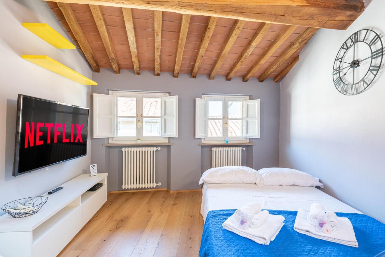 לוקה Casa San Paolino Dentro Le MuraElegant Flat Wifi E Selfcheckin מראה חיצוני תמונה